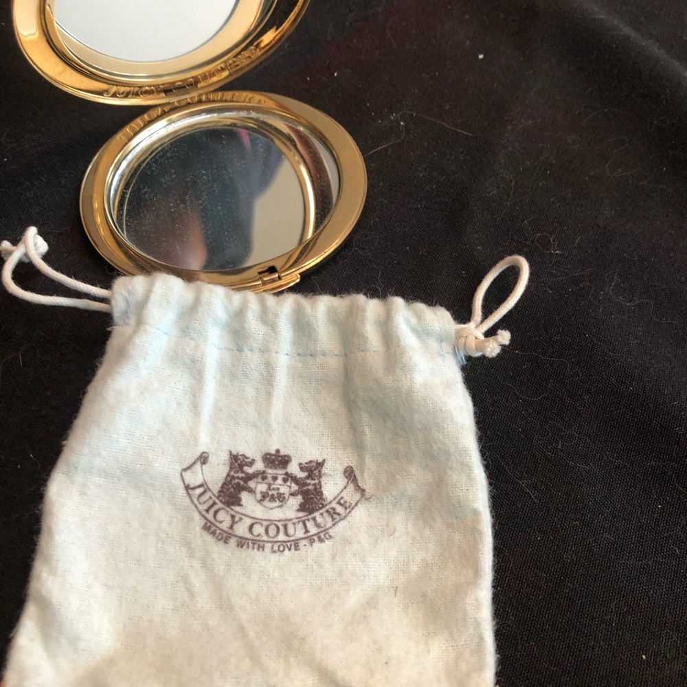 Juicy Couture Rare  Green Compact with Original Pouch - Picture 9 of 15